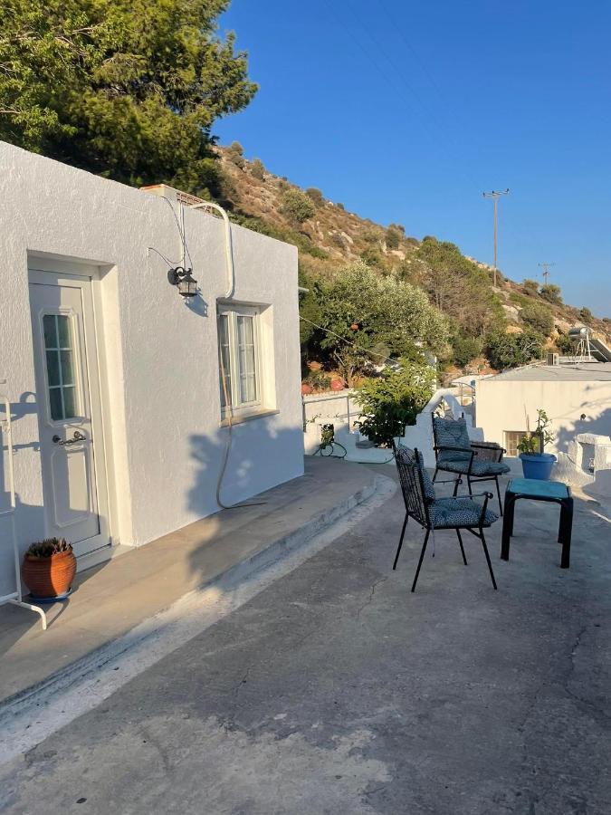Sweet With Two Beds -one Single Room- With Beautiful View! בית נופש אגיה מרינה